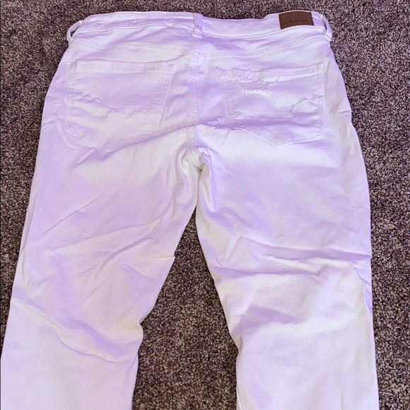 white american eagle ripped jeans - Picture 2 of 4